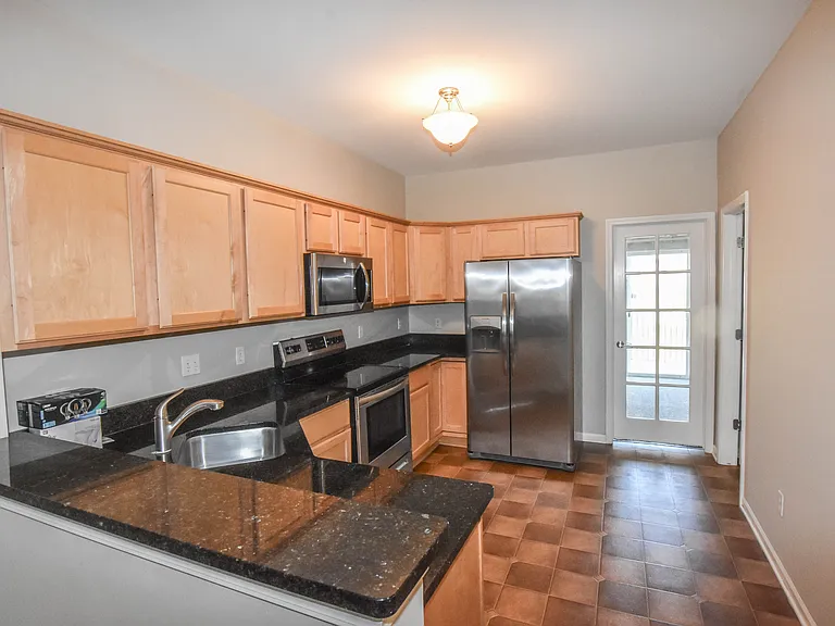 2180 Knotty Pine Trl — Photo 11