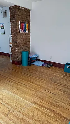 Rented by Compass | media 8