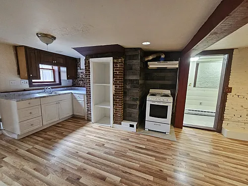 54 Fox St #1 Photo 1
