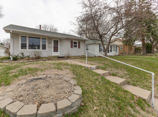 1850 45th St, Rock Island, IL 61201