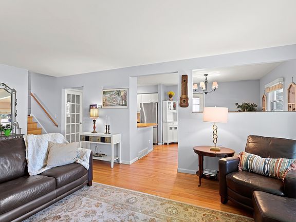 5th image of 4013 N Adams St