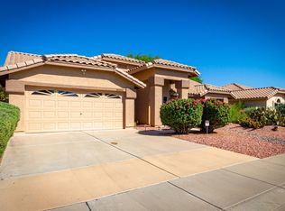 9002 W Topeka Dr, Peoria, AZ 85382