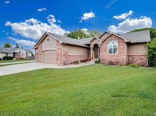 3634 N Ridge Port St, Wichita, KS 67205