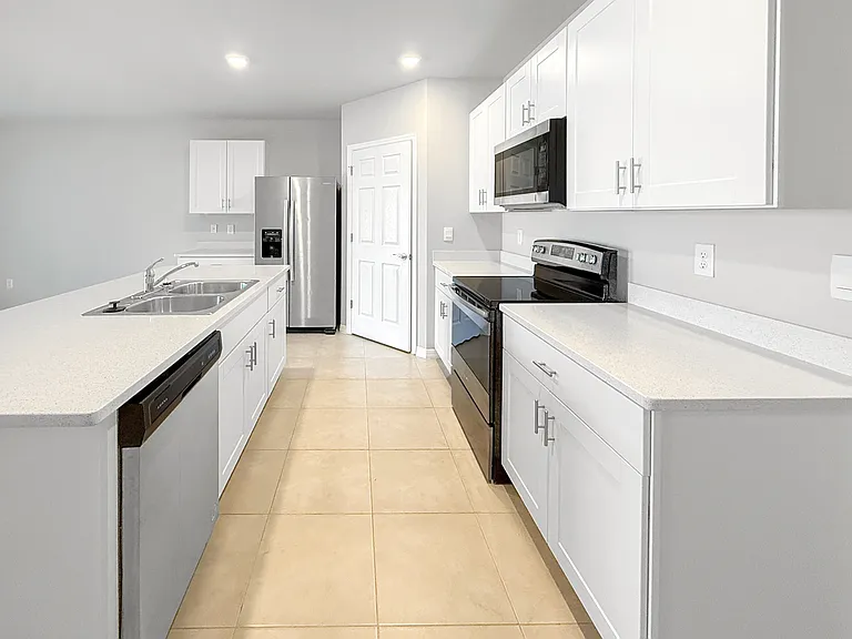 8357 Matanzas Rd — Photo 10