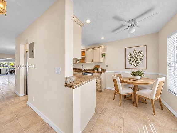 4th image of 1020 Citrus Way APT 101