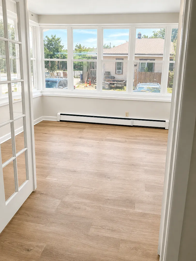 533 14th Avenue Bldg 1 — Photo 3