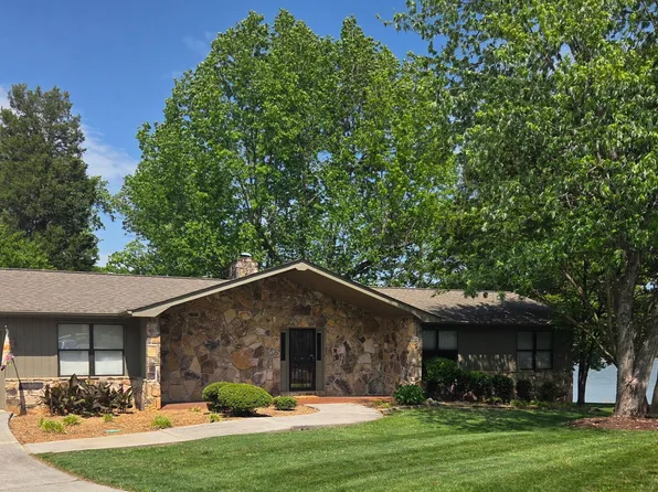 3701 Rivertrace Ln, Knoxville, TN 37920
