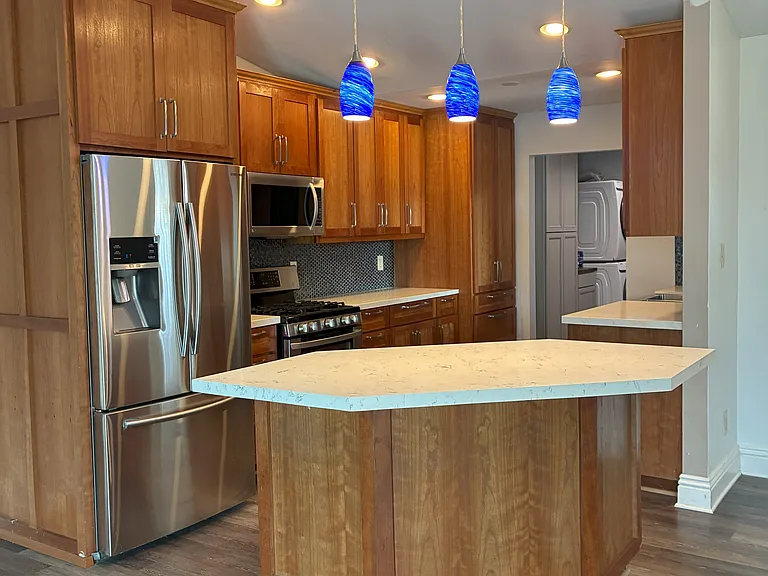 Mount Ararat Dr — Photo 8