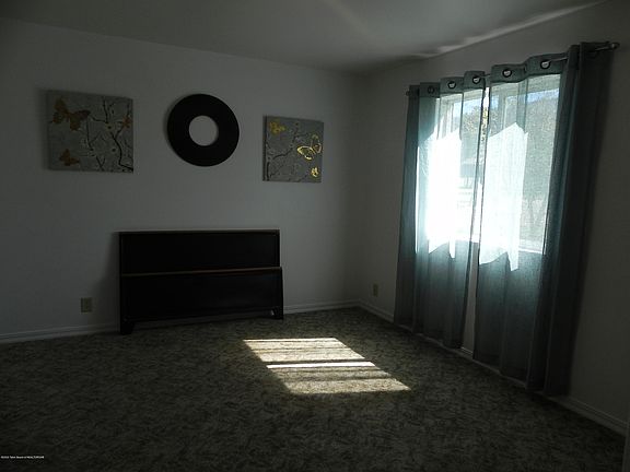 4th image of 4660 County Road 122