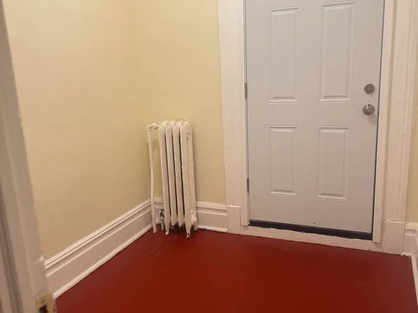 239 Bayview Avenue image 15 of 20