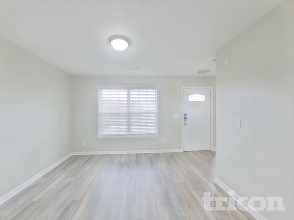 2nd image of 217 Spring St