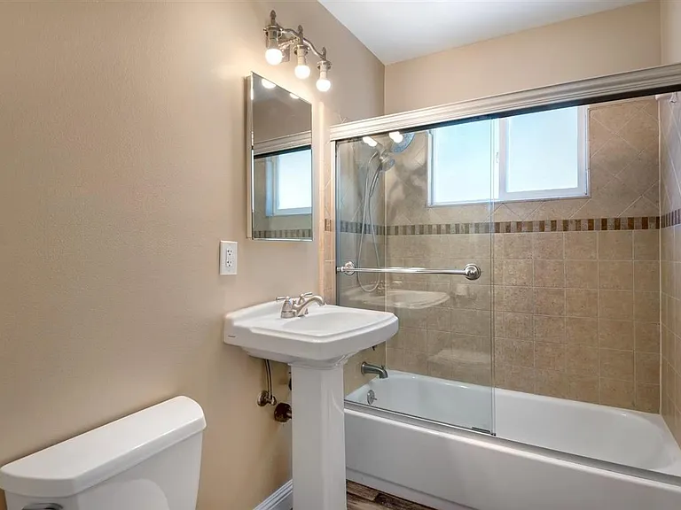 2906 Kilo Ave — Photo 8