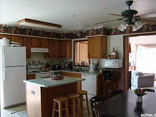 2nd image of 15679 Pioneer Rd