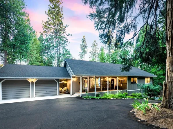 13952 Day Rd, Grass Valley, CA 95945
