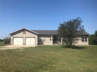 9510 SE State Route 371, Saint Joseph, MO 64507