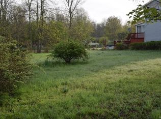 680 Beach Rd, Angola, NY 14006