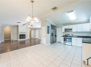 10108 Windtree Ln S, Boca Raton, FL 33428