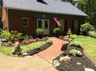 112 Heath Dr, Baden, PA