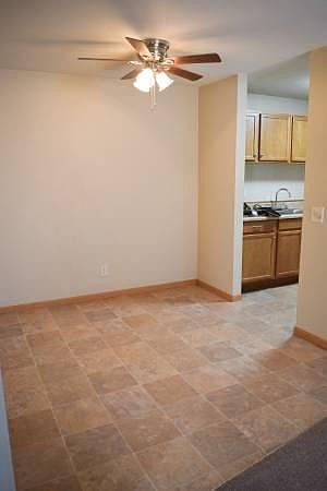 2nd image of 417 N Elizabeth Ave #5t2kbmwrp