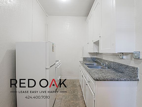 2nd image of 425427 S Grand View St #7106