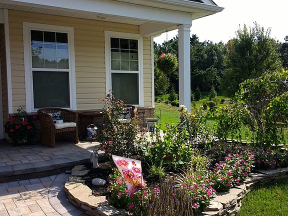 4th image of 3 Pembroke Dr