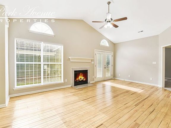 5th image of 7012 Daerwood Pl