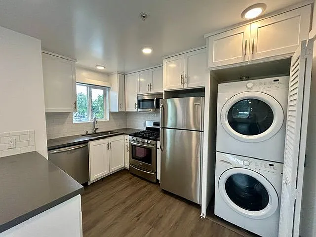 1 bed, 600 sqft, $2,995 — Photo 2