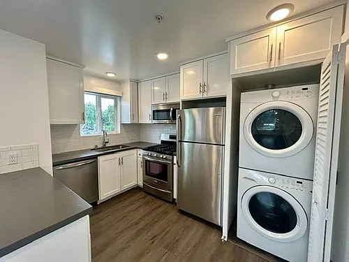 5455 Inglewood Blvd #2 Photo 1