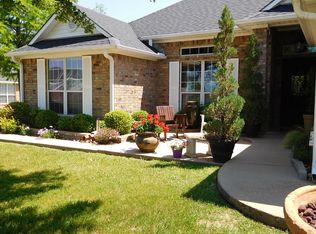 511 Washington St, Van, TX 75790