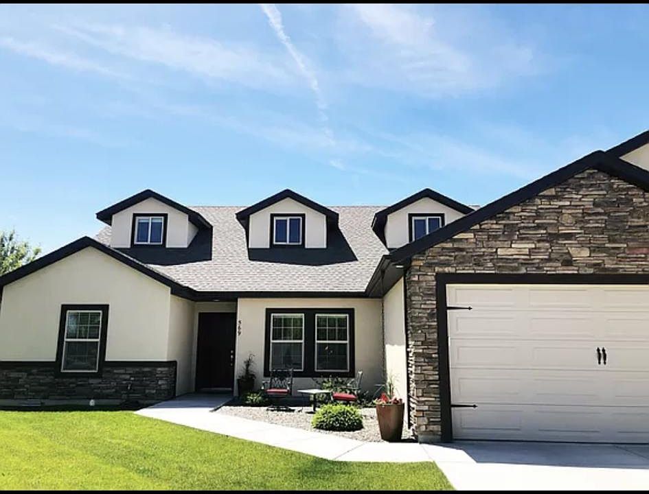 1st image of 569 Smithwick Rd