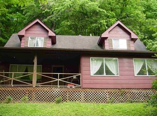 3235 Haneys Branch Rd, Huntington, WV 25704