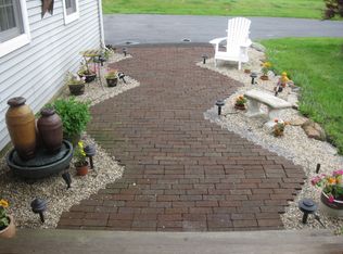 41 Baypath Rd, Warren, MA 01083