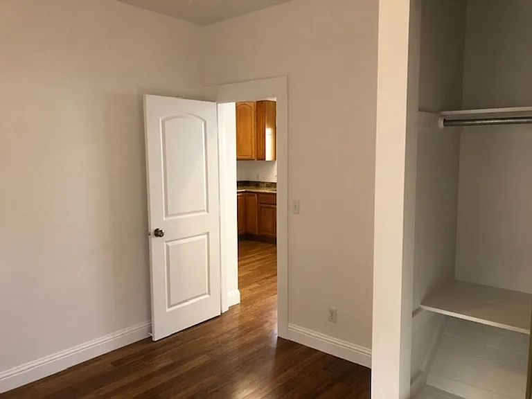 937 International Blvd — Photo 25