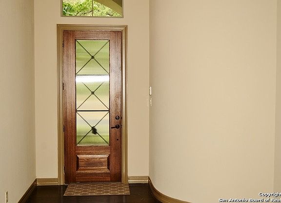 5th image of 3010 Elm Creek Pl