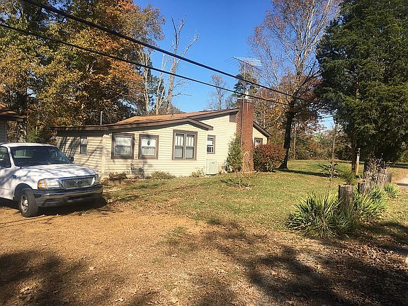 Side of House from Side Rd