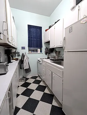 Rented by Manhattan Spaces | media 13