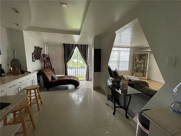 3790 Inverrary Dr #2Z — Photo 14