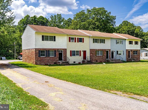 22 Townhouse Ln, Brandywine, WV 26802