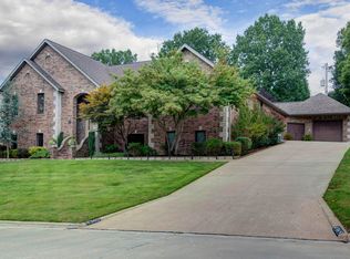 4365 E University St, Springfield, MO 65809