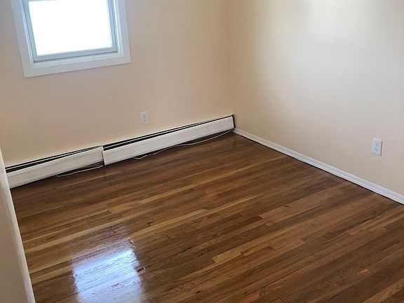 5th image of 1328 World Ave Floor 1