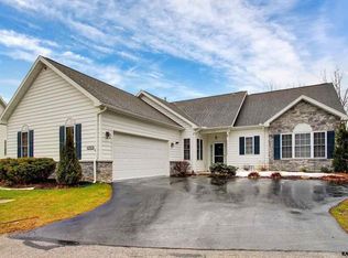 2220 Bayberry Ct, York, PA 17403