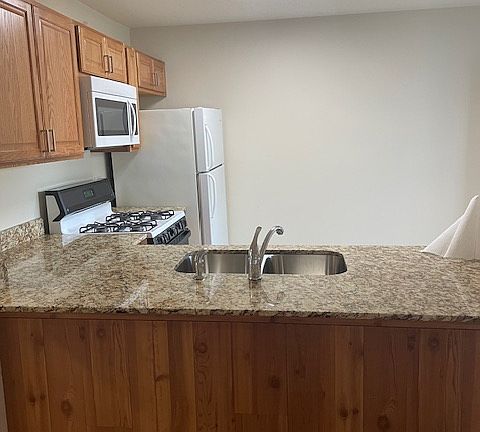 3rd image of 7611 Hearth Dr