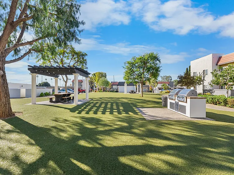 Solara Apartment Homes — Photo 42