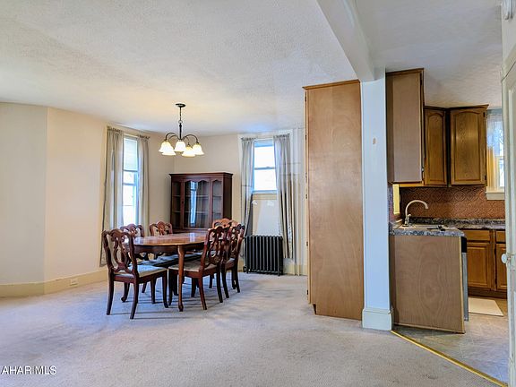 5th image of 503 E Penn St