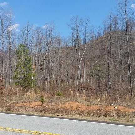 4th image of 2475 Moorefield Memorial Hwy