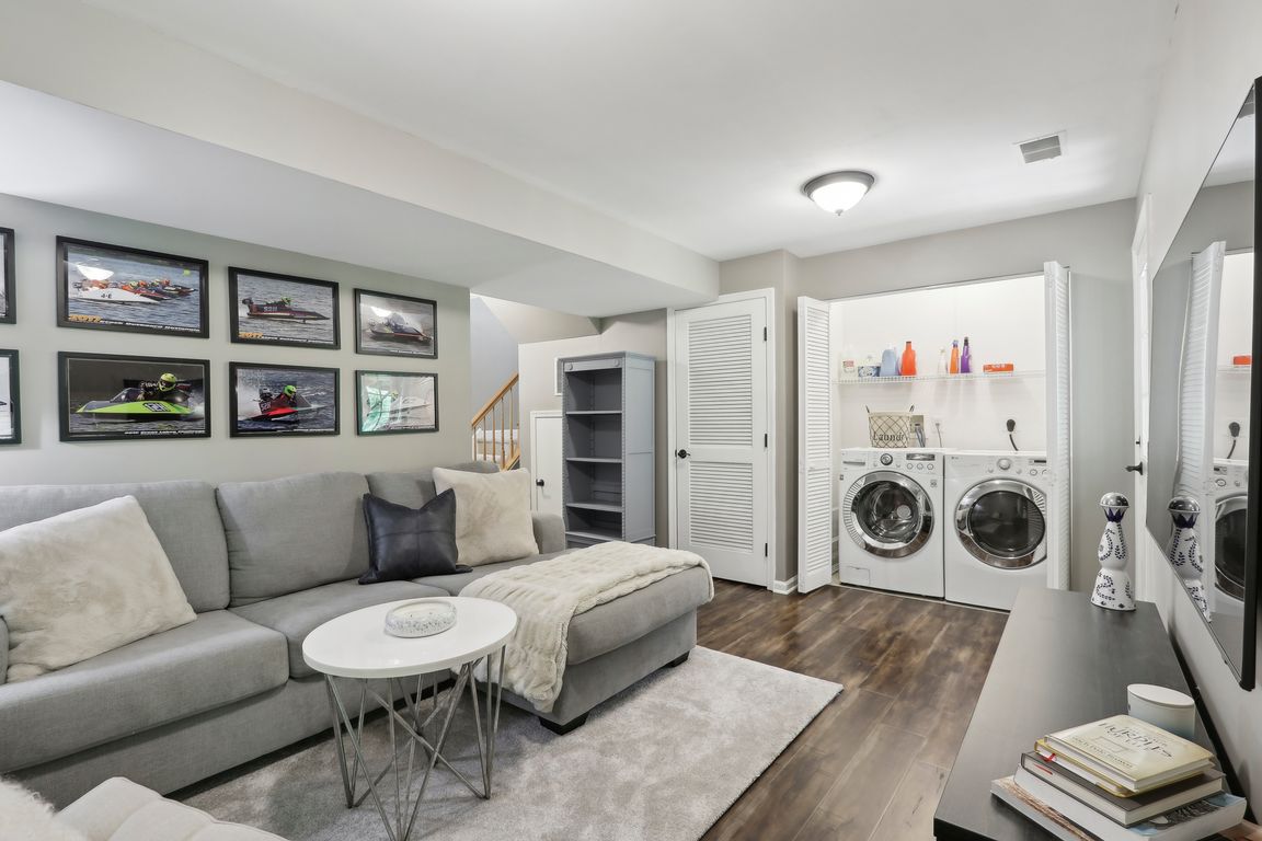 Clemens Ln-0205-013.jpg