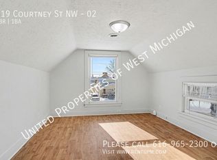 919 Courtney St NW #2, Grand Rapids, MI 49504