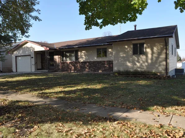 110 Artz St, Breda, IA 51436