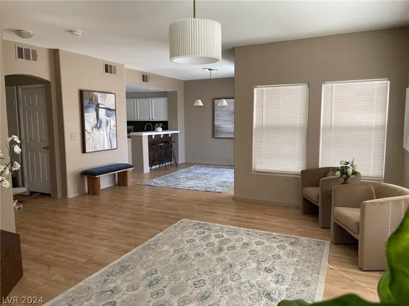 10800 Amber Ridge Dr Unit 206, Las Vegas, NV 89144