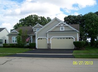 12935 River Park Dr, Huntley, IL 60142